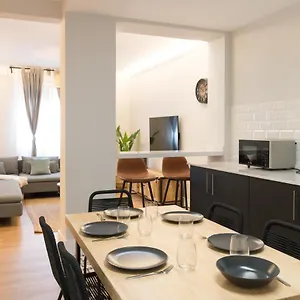 garay-by-staynn-apartments.bilbaohotelsspain.com/