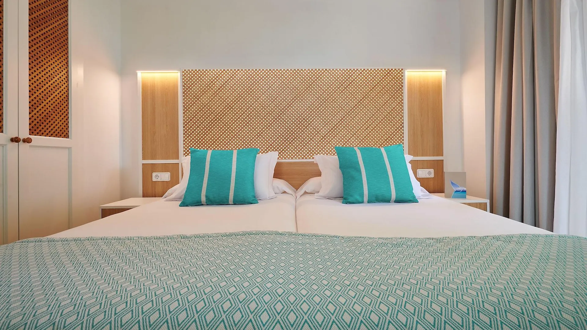 Grupotel Club Turquesa Mar Ciutadella