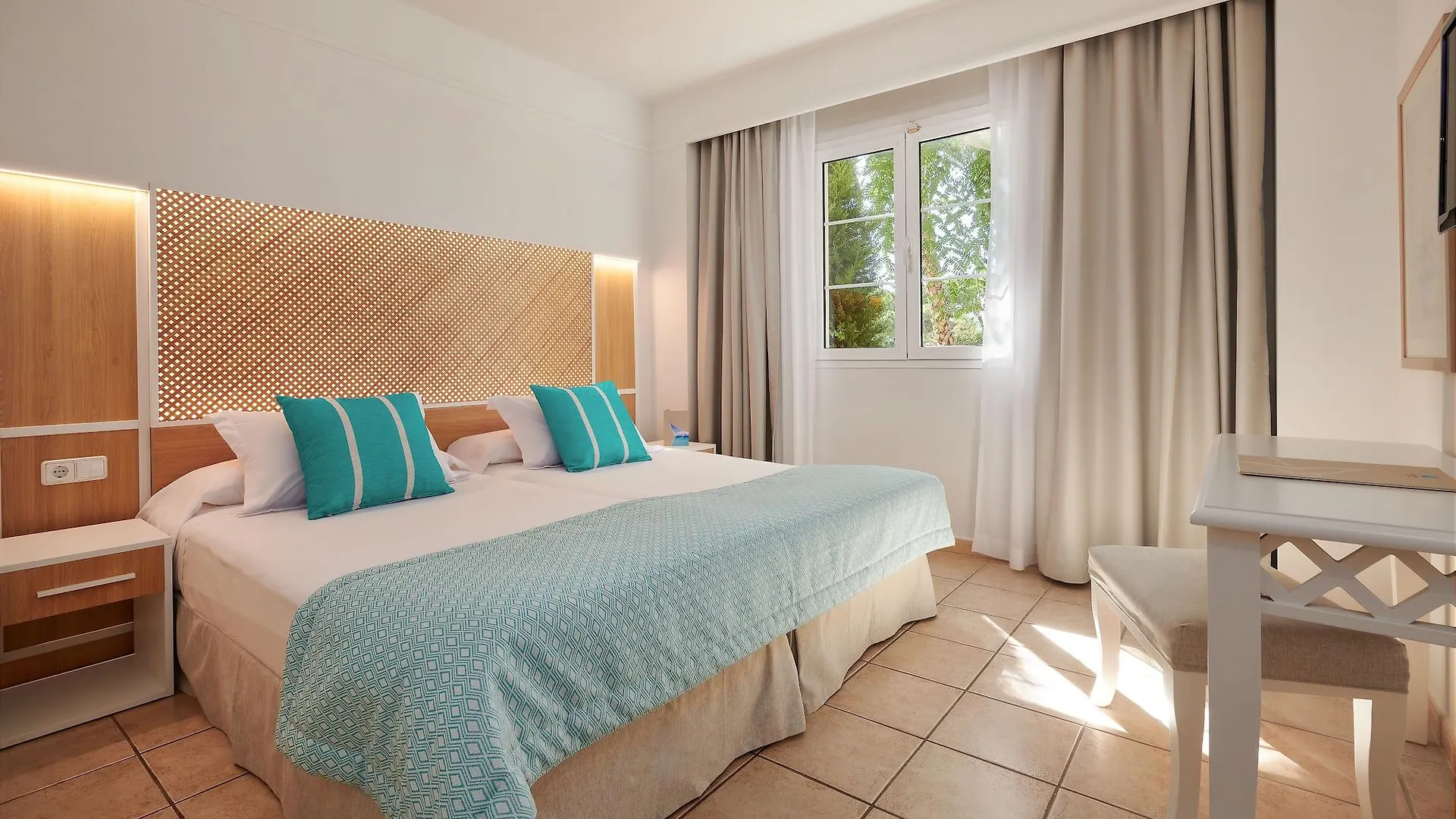 Grupotel Club Turquesa Mar Ciutadella  Appartement