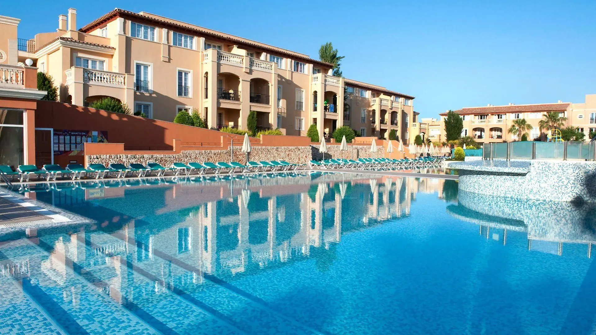Grupotel Club Turquesa Mar Ciutadella  Ciutadella (Menorca)
